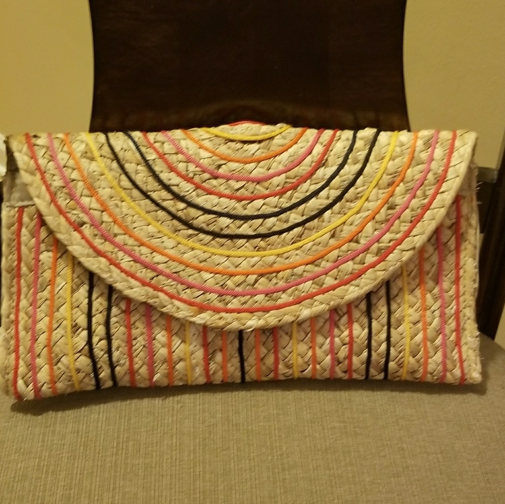 A straw multicolored clutch